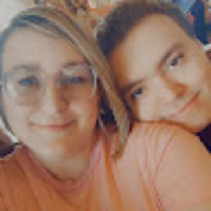 Meet your Posher, Danae